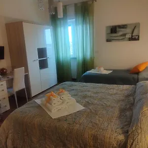 Residenza Piazza Moro Couette-café