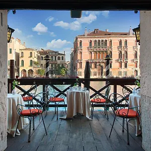 Residenza D'epoca San Cassiano Отель Венеция